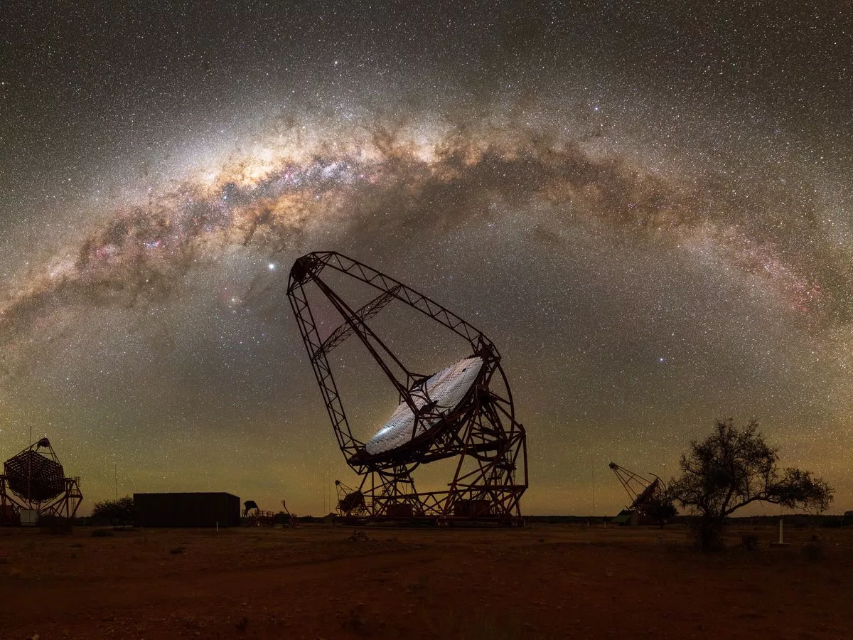 تلسکوپ‌های HESS درحال کاوش آسمان پرانرژی + ویدیو