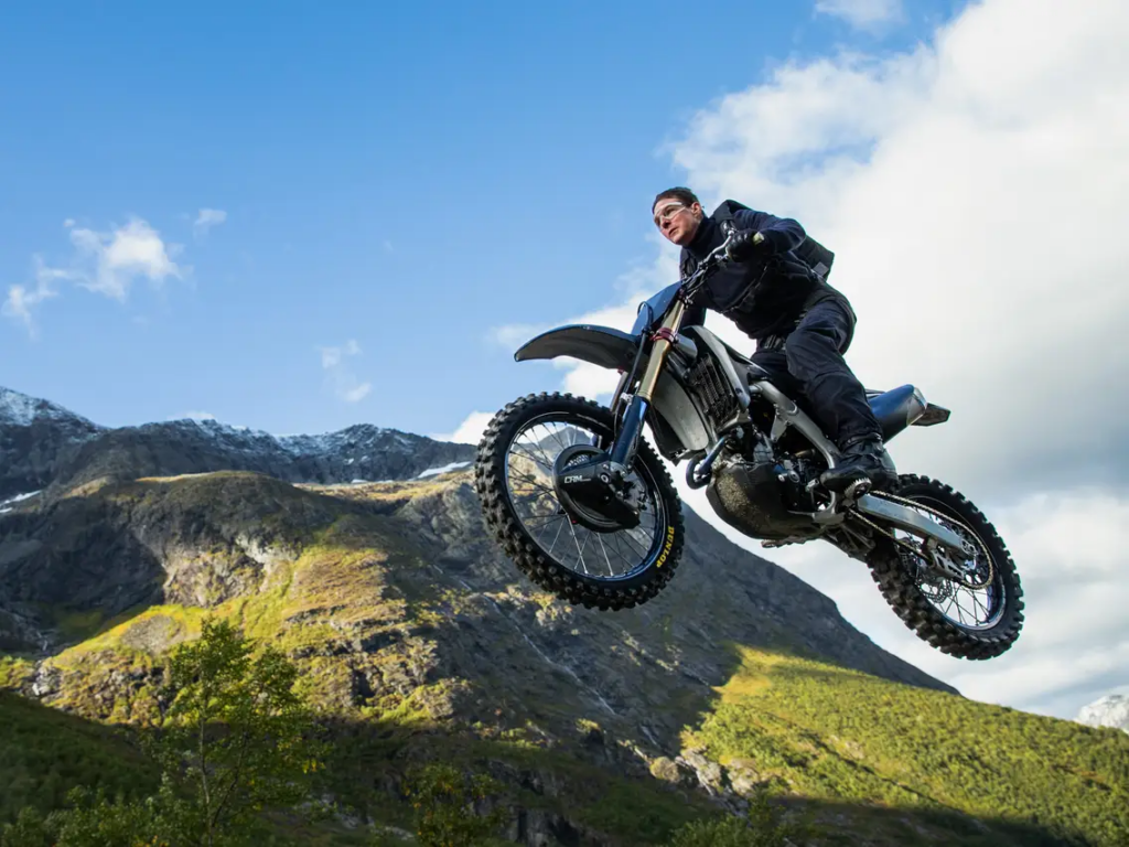 1698295078 997 هزینه 5 میلیون دلاری بیمه تام کروز در فیلم ماموریت