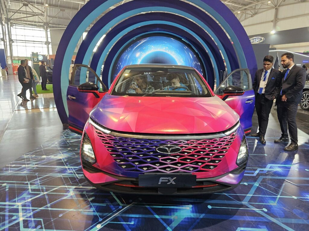 فونیکس FX