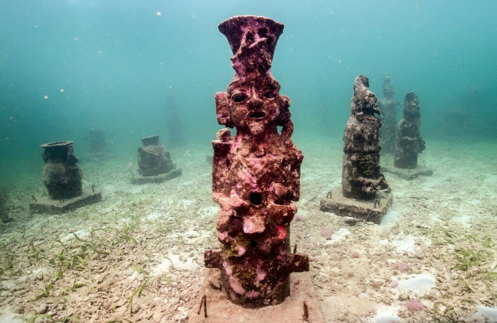 ساخت یک گالری از مجسمه در دریای کارائیب برای حمایت از مرجان‌ها