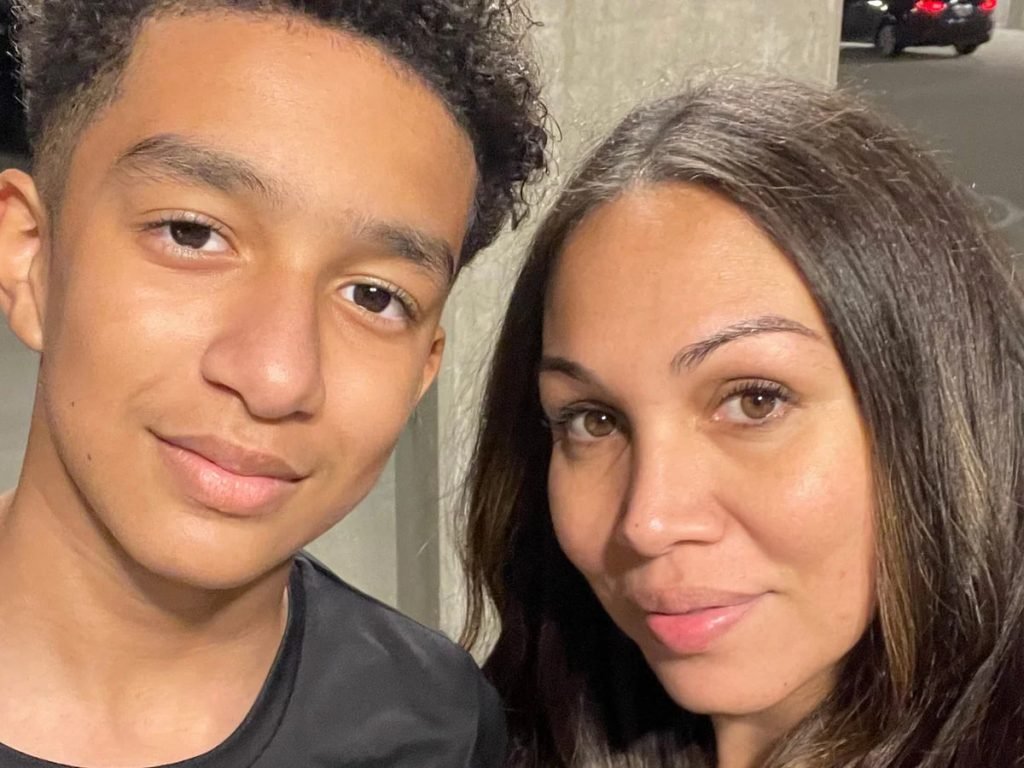 شکایت از گوگل و Character.AI بعد از خودکشی یک نوجوان_به رنگ صبح 10 شکایت از گوگل و Character.AI پس از خودکشی یک نوجوان