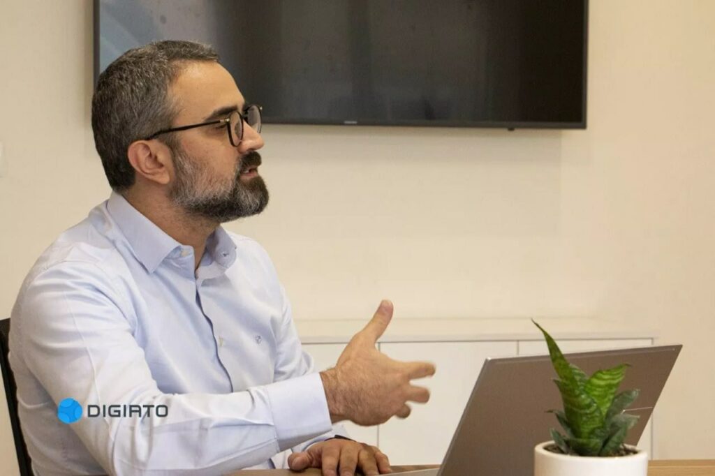 فعالیت پلتفرم‌های اراعه دارو کاملاً قانونی است به رنگ صبح