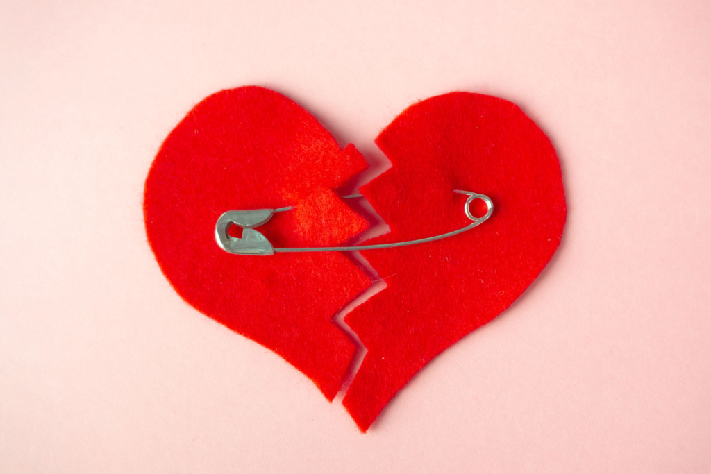 با احساسات منفی و غم روز ولنتاین چه کنیم؟ + ۷ نظر برای غم و ناراحتی ولنتاین_به رنگ صبح 11 با احساسات منفی و غم روز ولنتاین چه کنیم؟ + ۷ پیشنهاد برای غم و ناراحتی ولنتاین