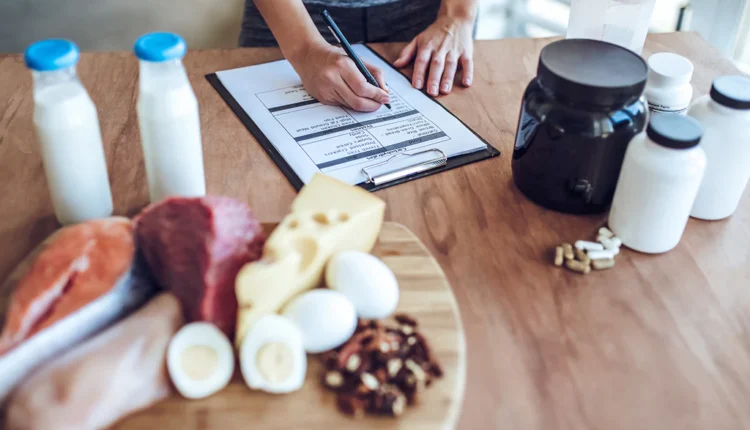 عوارض مصرف زیاد پروتئین؛ آیا ما بیشتر از حد پروتئين میخوریم؟_به رنگ صبح 1 عوارض مصرف زیاد پروتئین؛ آیا ما بیش از حد پروتئين میخوریم؟