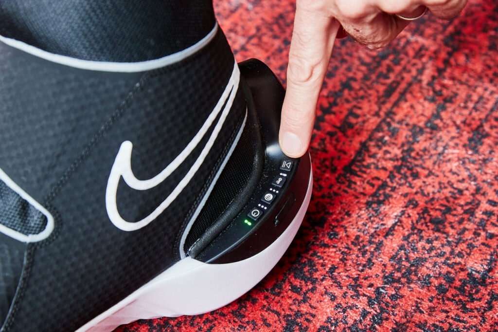 کفش 900 دلاری نایکی Hyperboot با فناوری ریکاوری عضلات + ویدیو_به رنگ صبح 23 کفش 900 دلاری نایکی Hyperboot با فناوری ریکاوری عضلات + ویدیو