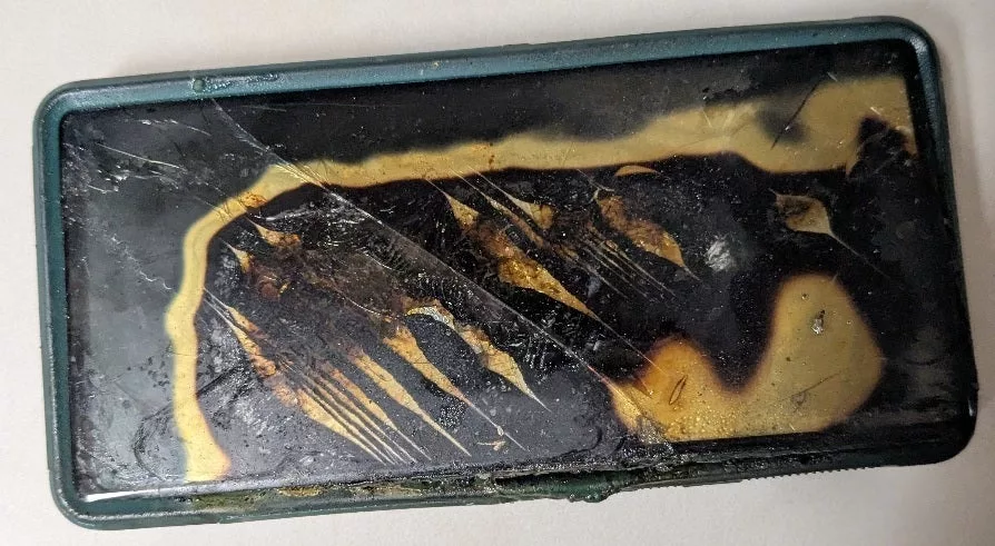 انفجار گوشی پیکسل 6a به‌خاطر باتری متورم