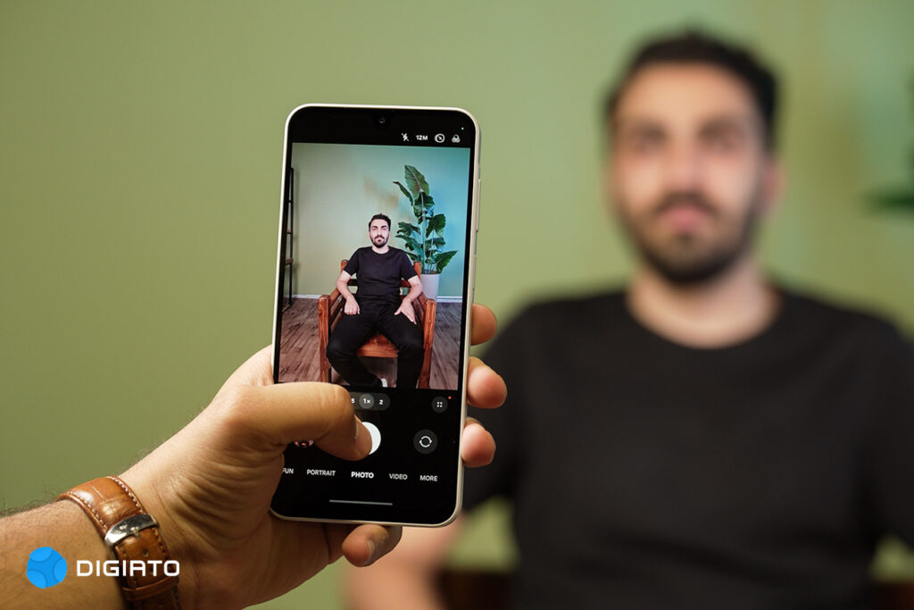 بازدید سامسونگ گلکسی A26 5G: هوش مصنوعی برای همه_به رنگ صبح 23 1749667822 421 بازدید سامسونگ گلکسی A26 5G هوش مصنوعی برای همه به رنگ