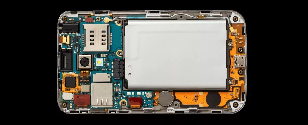 محققان روشی برای استخراج طلا از گوشی‌ها و لپ‌تاپ‌های قدیمی کشف کردند