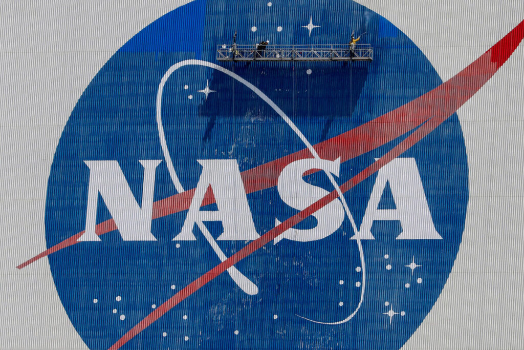 ناسا امکان پذیر به علت افت بودجه بیشتر از ۲ هزار نفر از کارکنان ارشد خود را برکنار کند_به رنگ صبح 1 ناسا