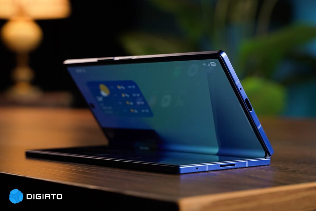 1753067663 780 بازدید گوشی سامسونگ گلکسی فولد ۷ یک تاشوی قابل دفاع به