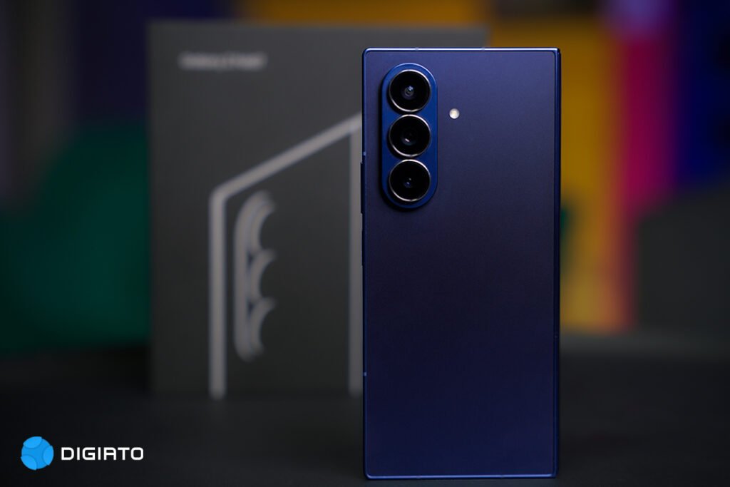 بازدید گوشی سامسونگ گلکسی فولد ۷: یک تاشوی قابل دفاع_به رنگ صبح 5 بررسی گوشی سامسونگ گلکسی فولد ۷: یک تاشوی قابل دفاع