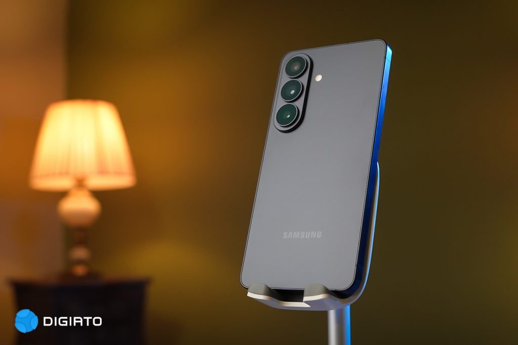 1776845737 402 شارژدهی بهتر برای یک گوشی هوش مصنوعی فوق‌سبک به رنگ صبح