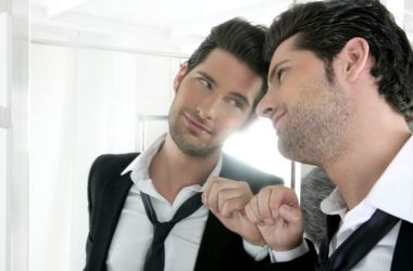 برای برخورد با افراد خودشیفته ابتدا باید آنها را شناسایی کنید